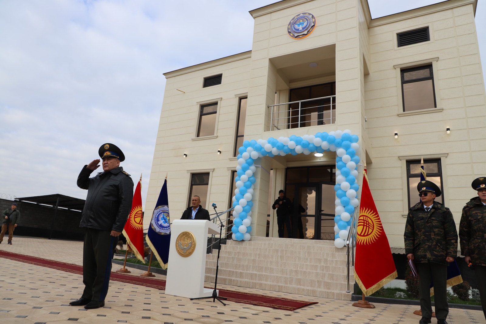 В Балыкчи открыли новое здание ГКНБ