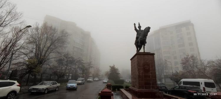 Ноябрьский Бишкек