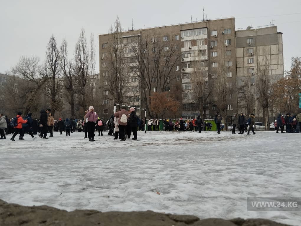 Школу № 67 в Бишкеке снова эвакуировали