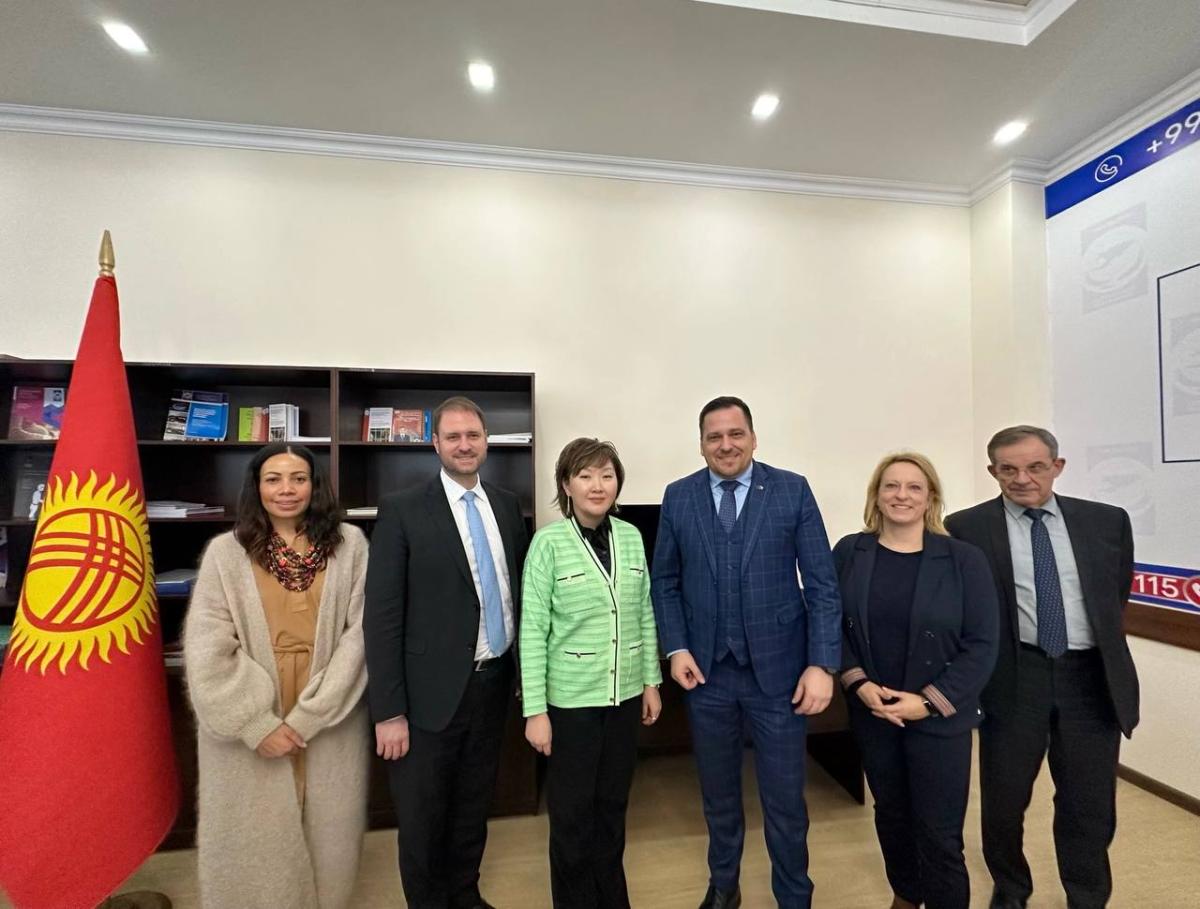 Встреча акыйкатчи с депутатами Европарламента
