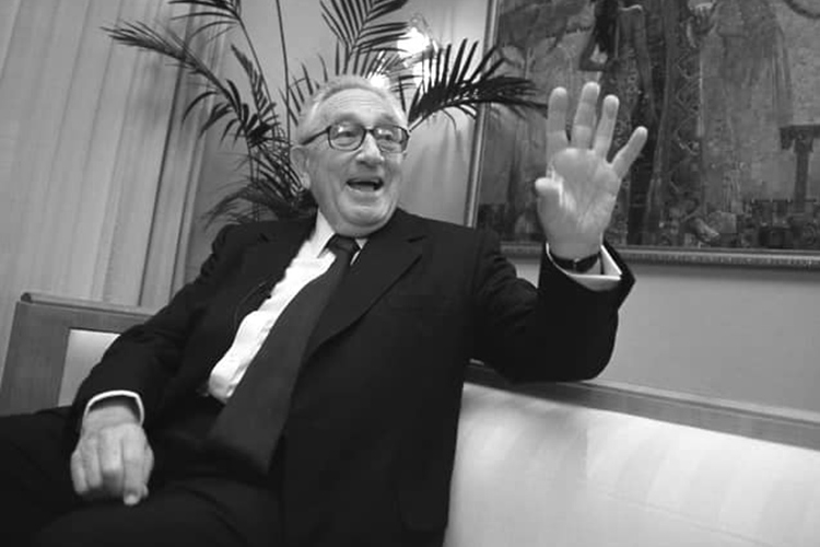 Скончался Генри Киссинджер, бывший госсекретарь США. Ему было ровно сто лет