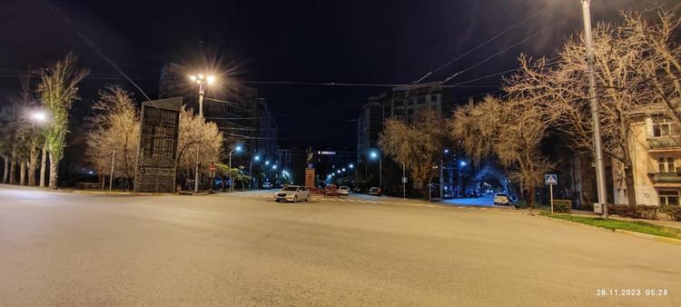 Бишкек, раннее утро, проспект Айтматова