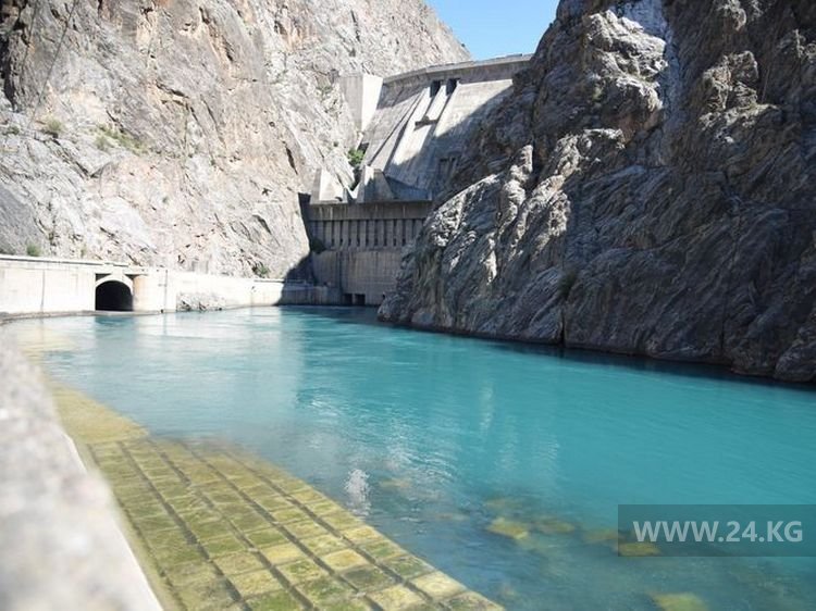 Проблемы с наполнением водохранилища в Кыргызстане не первый год