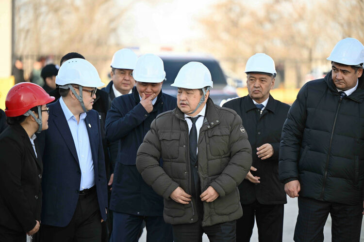 Акылбек Жапаров
