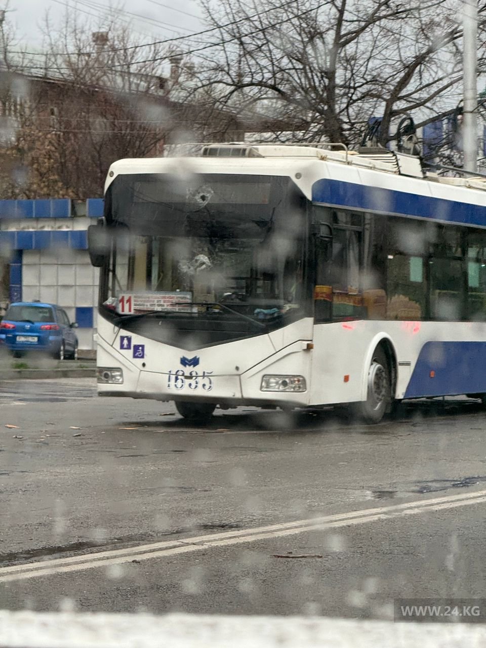 Сильный ветер