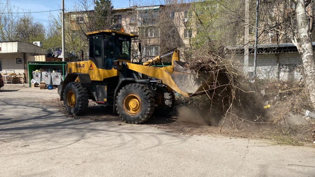 Вывоз мусора после субботника