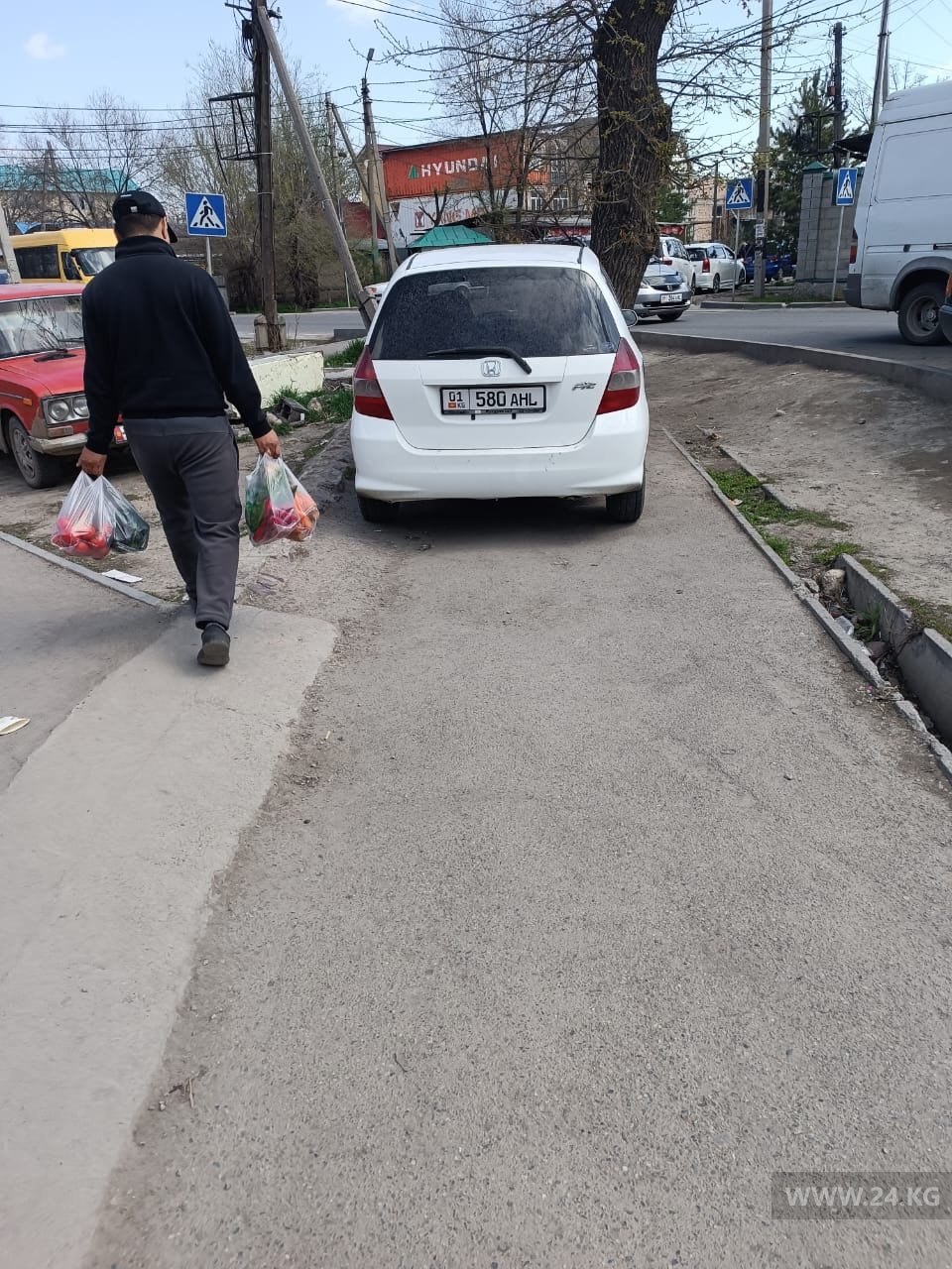 Чудаки парковки в Бишкеке