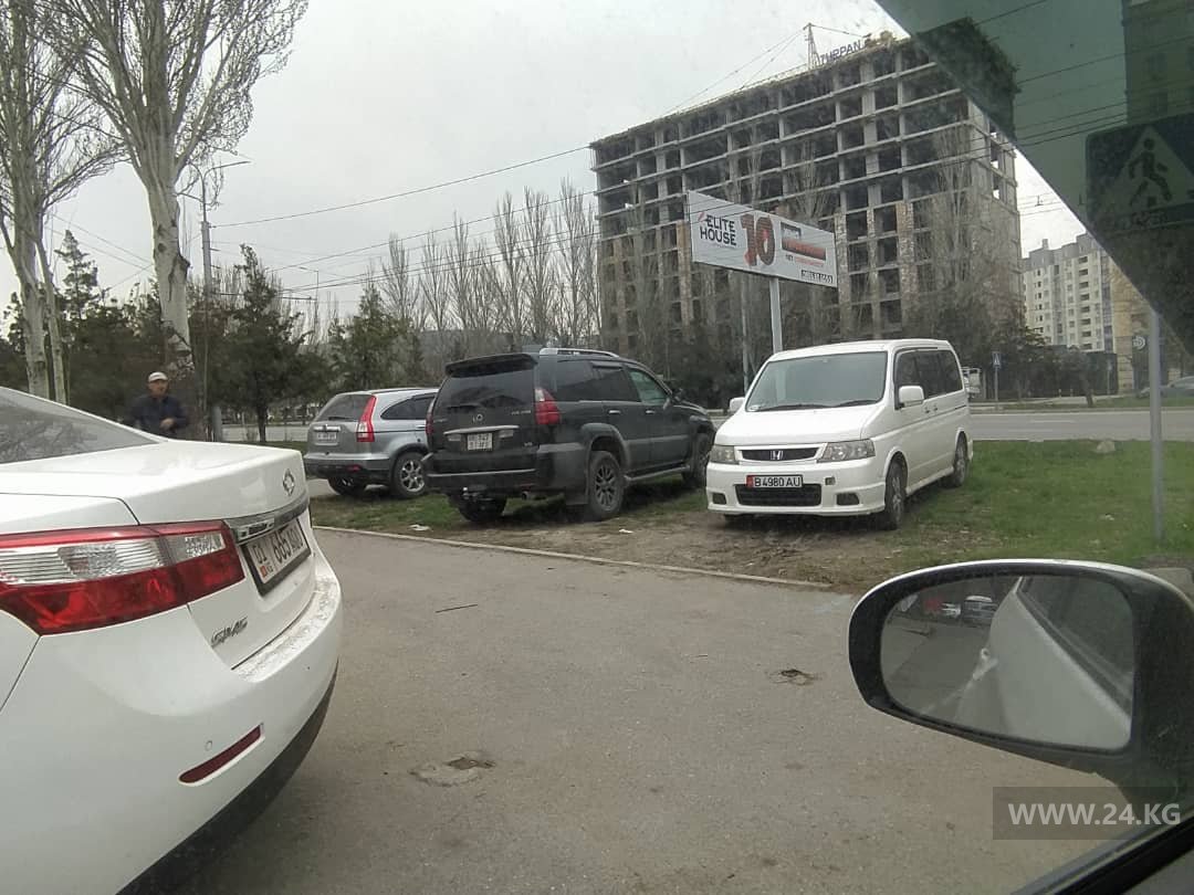 Чудаки парковки в Бишкеке