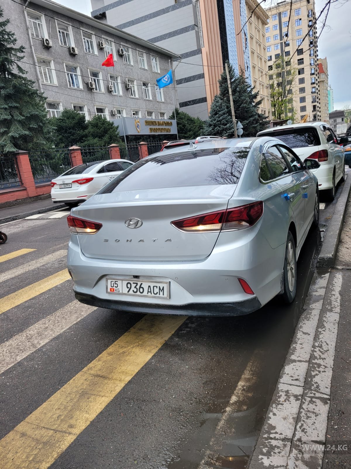Машины на разметке