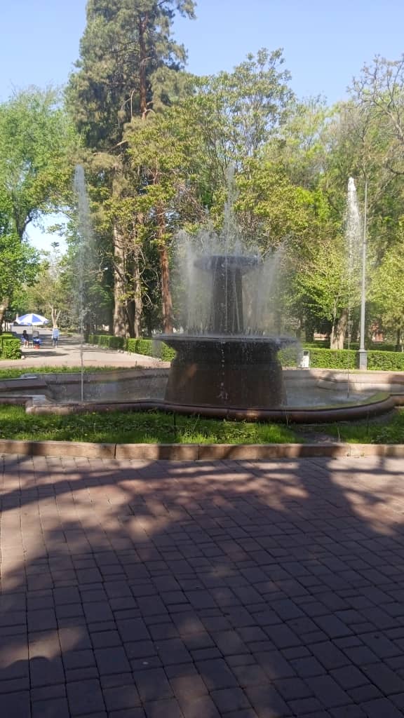 В столице запустили фонтаны
