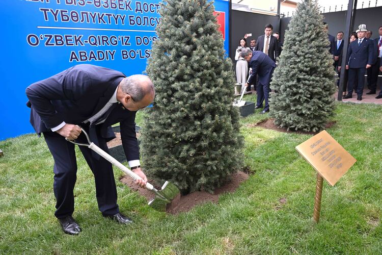 В Ташкенте открыли новое здание посольства Кыргызстана