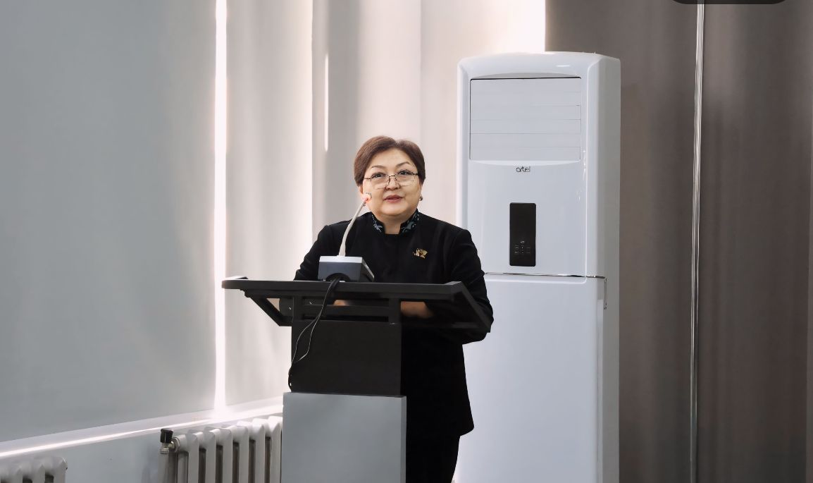 Глава ведомства Гулнара Баатырова
