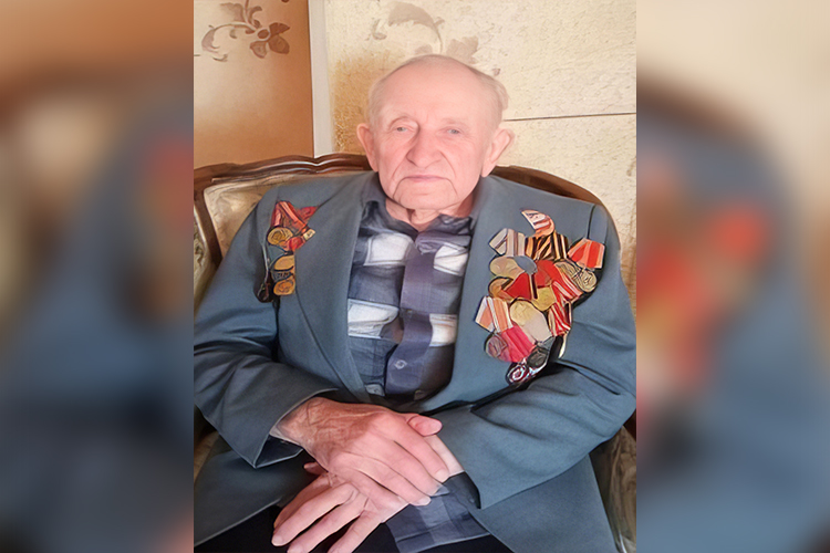 Петр Хищенко