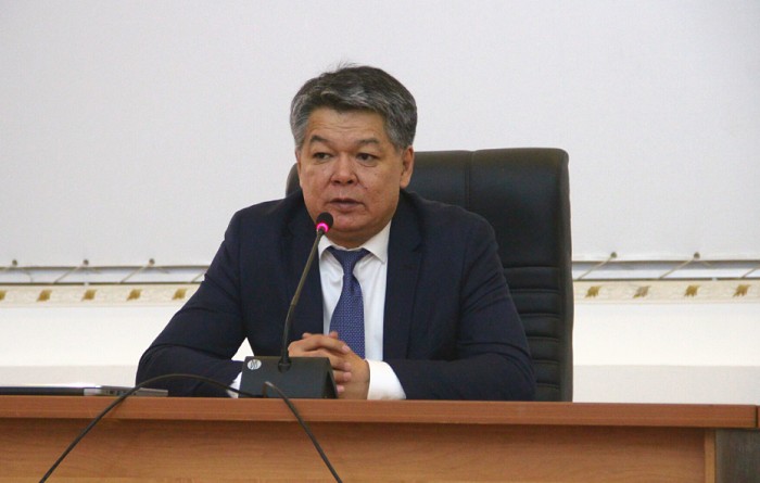 Заместитель министра финансов Эрнст Калдыбаев