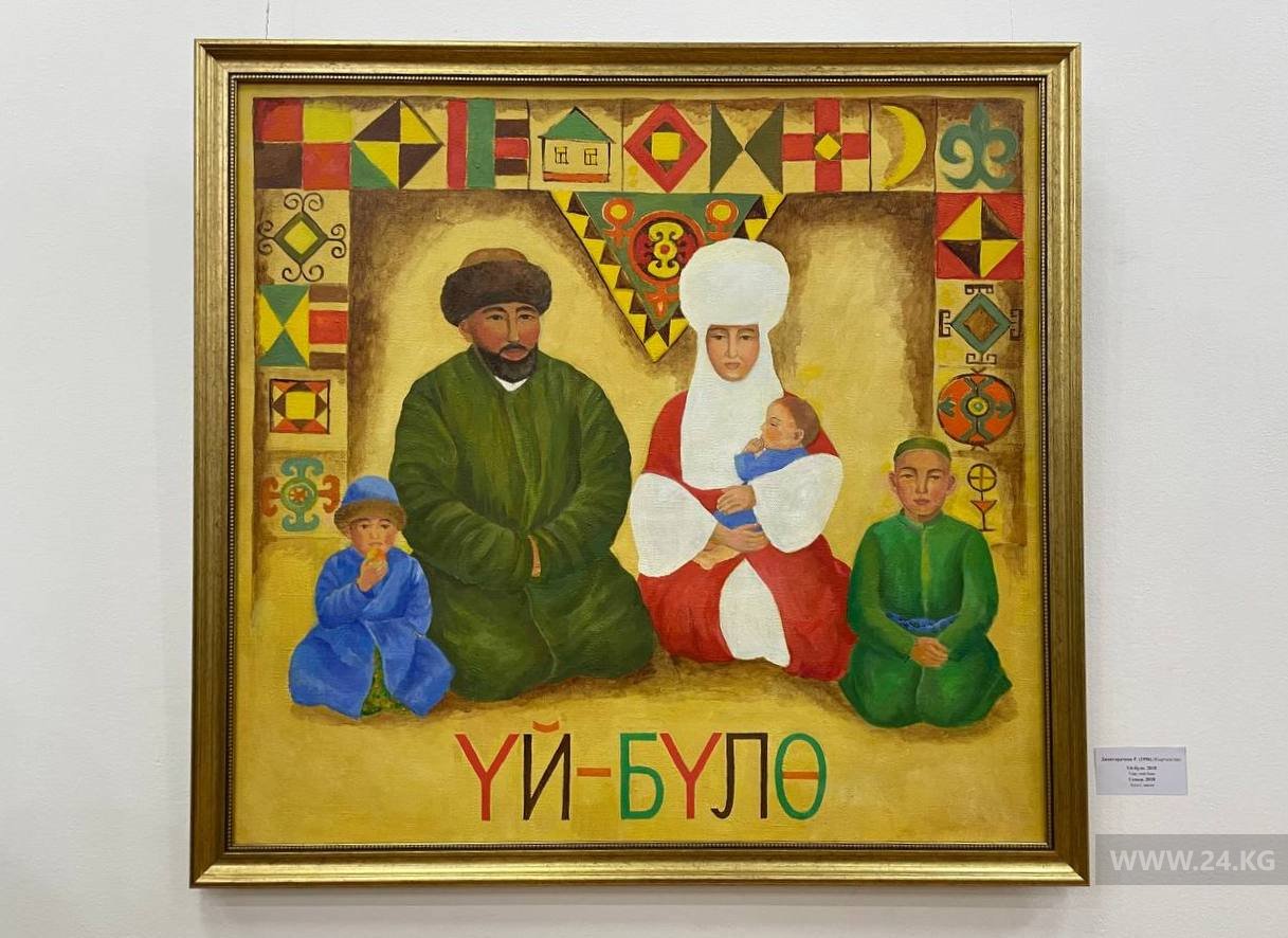 Выставка «Женская вселенная тюркского мира»
