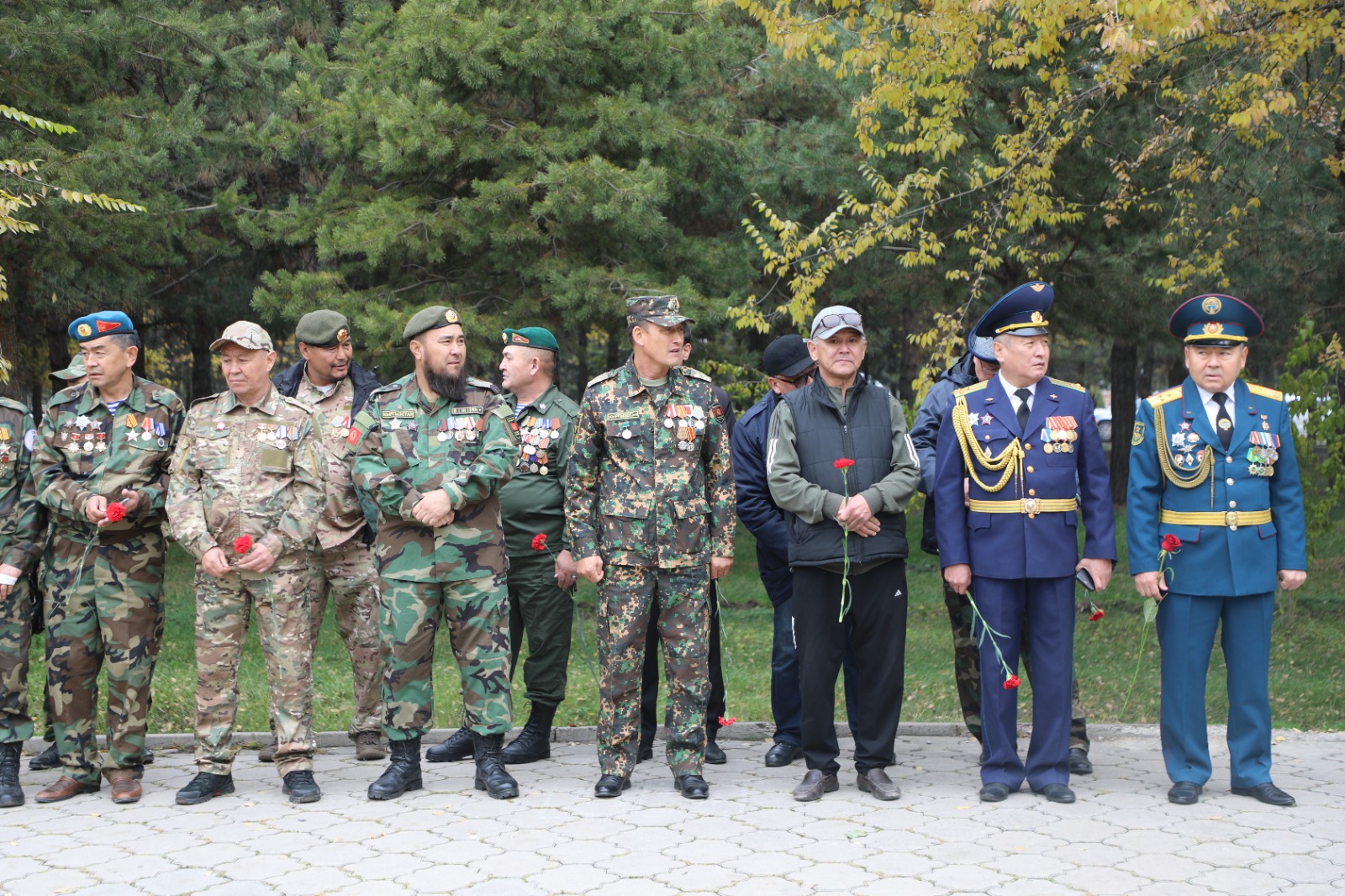В Бишкеке почтили память воинов, погибших в баткенских событиях