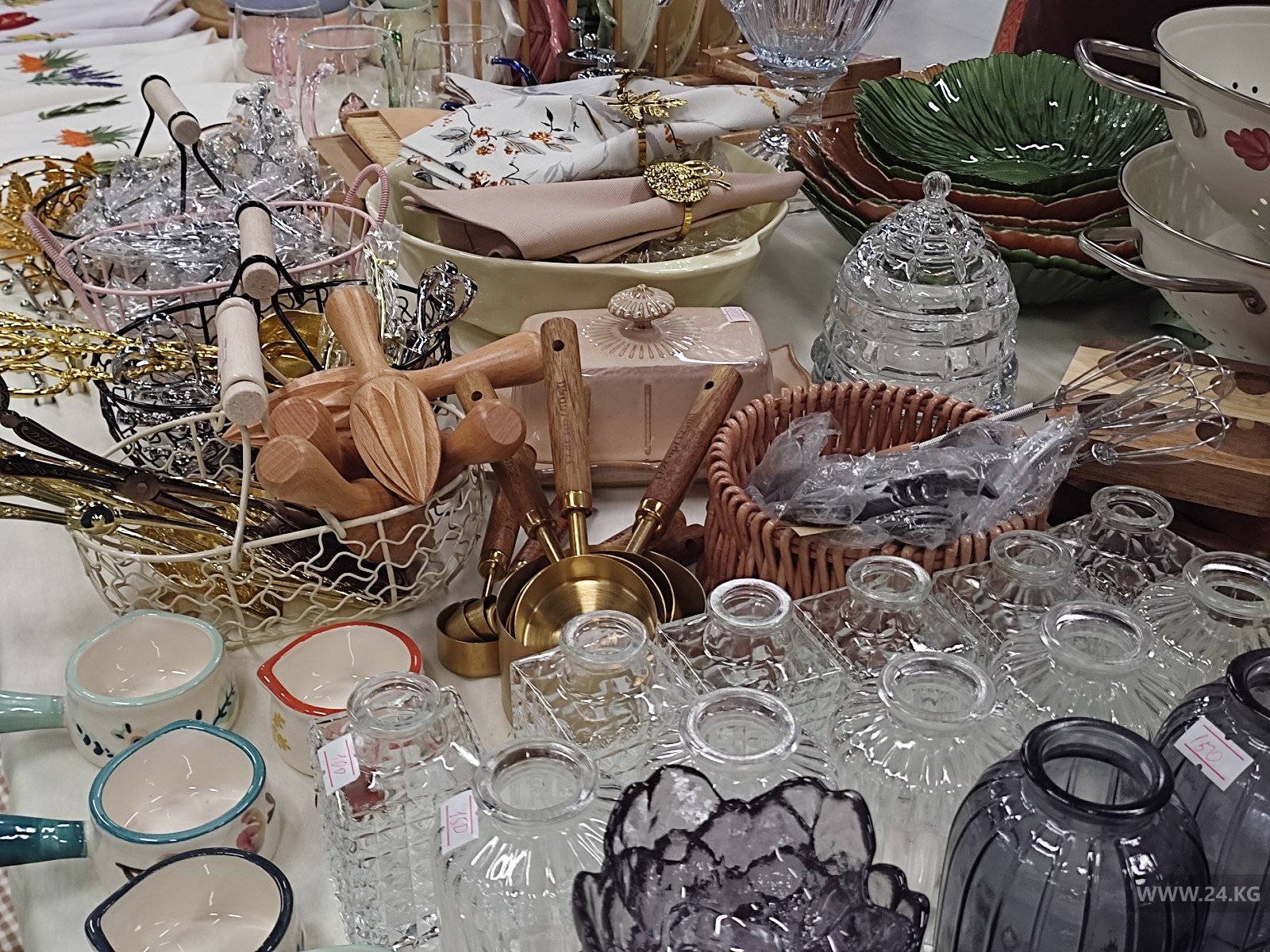 Halal Bazaar в Бишкеке