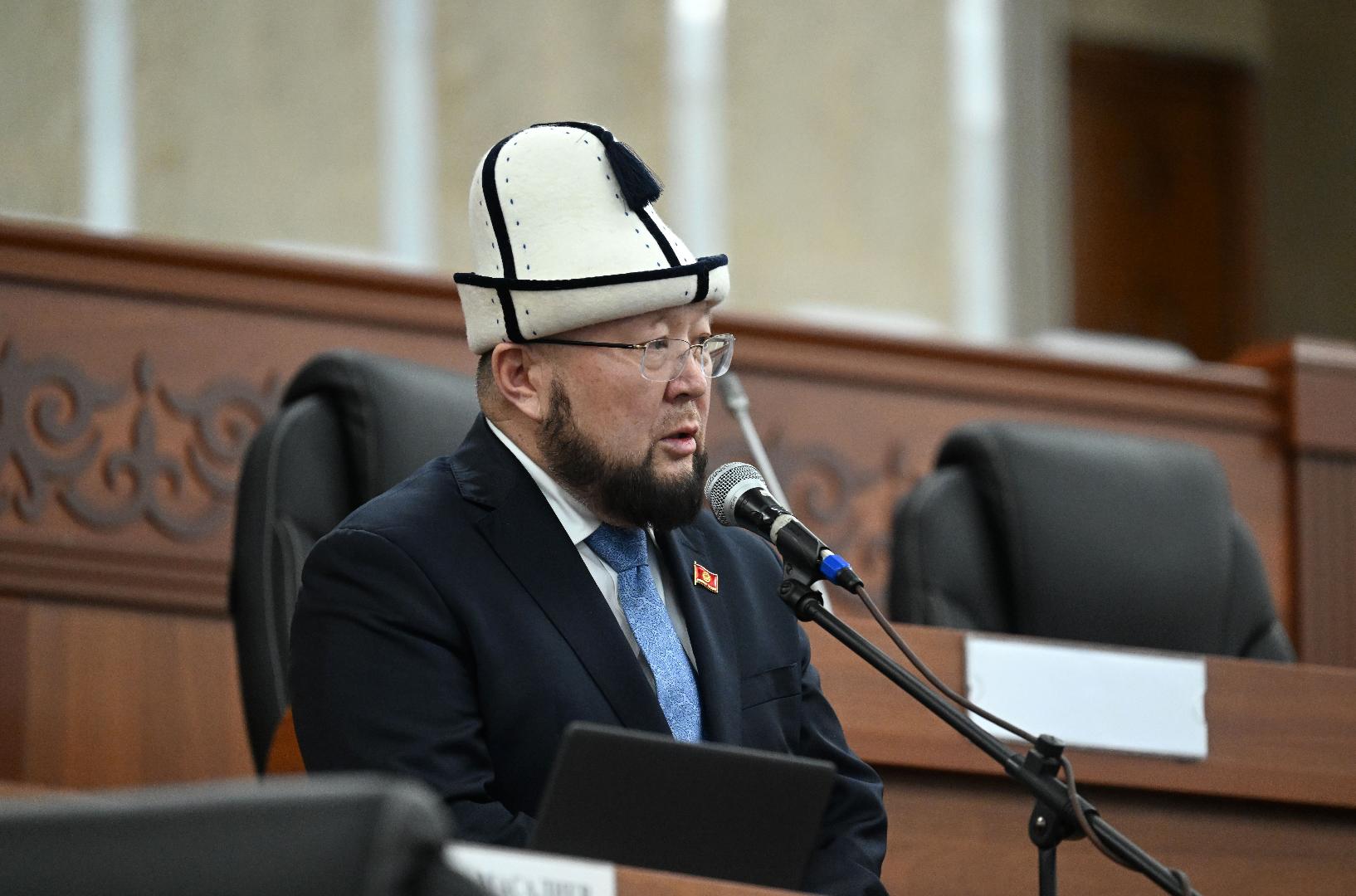 Депутат Аккулу Бердиев
