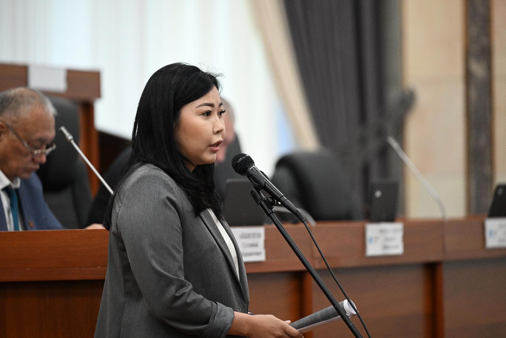 Депутат Аида Исатбек кызы
