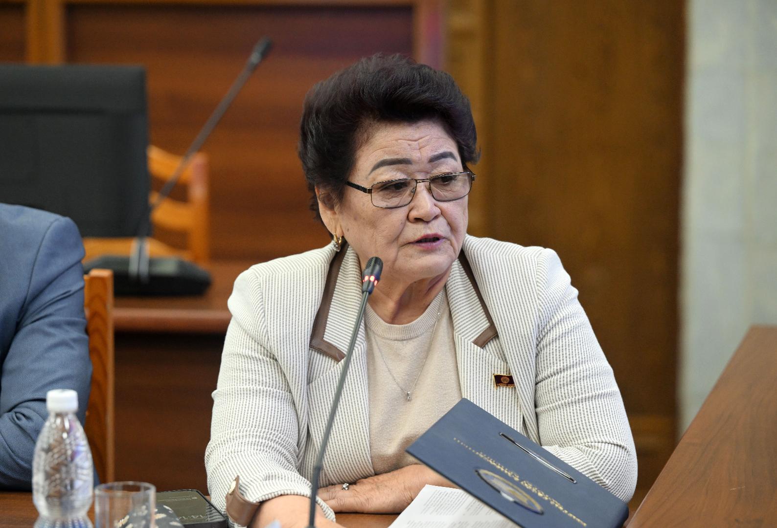 Депутат Шарапаткан Мажитова
