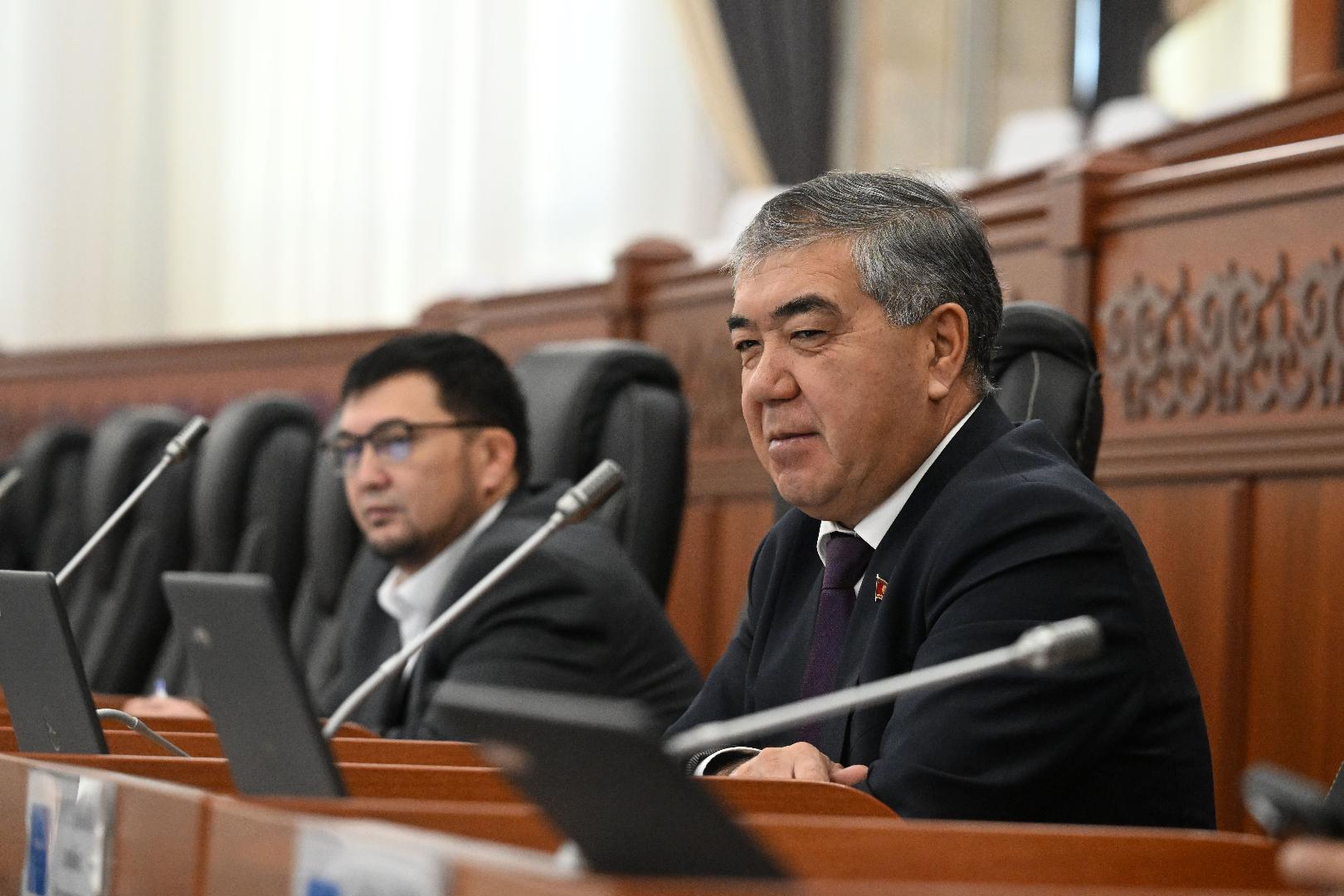 Депутат Кундузбек Сулайманов