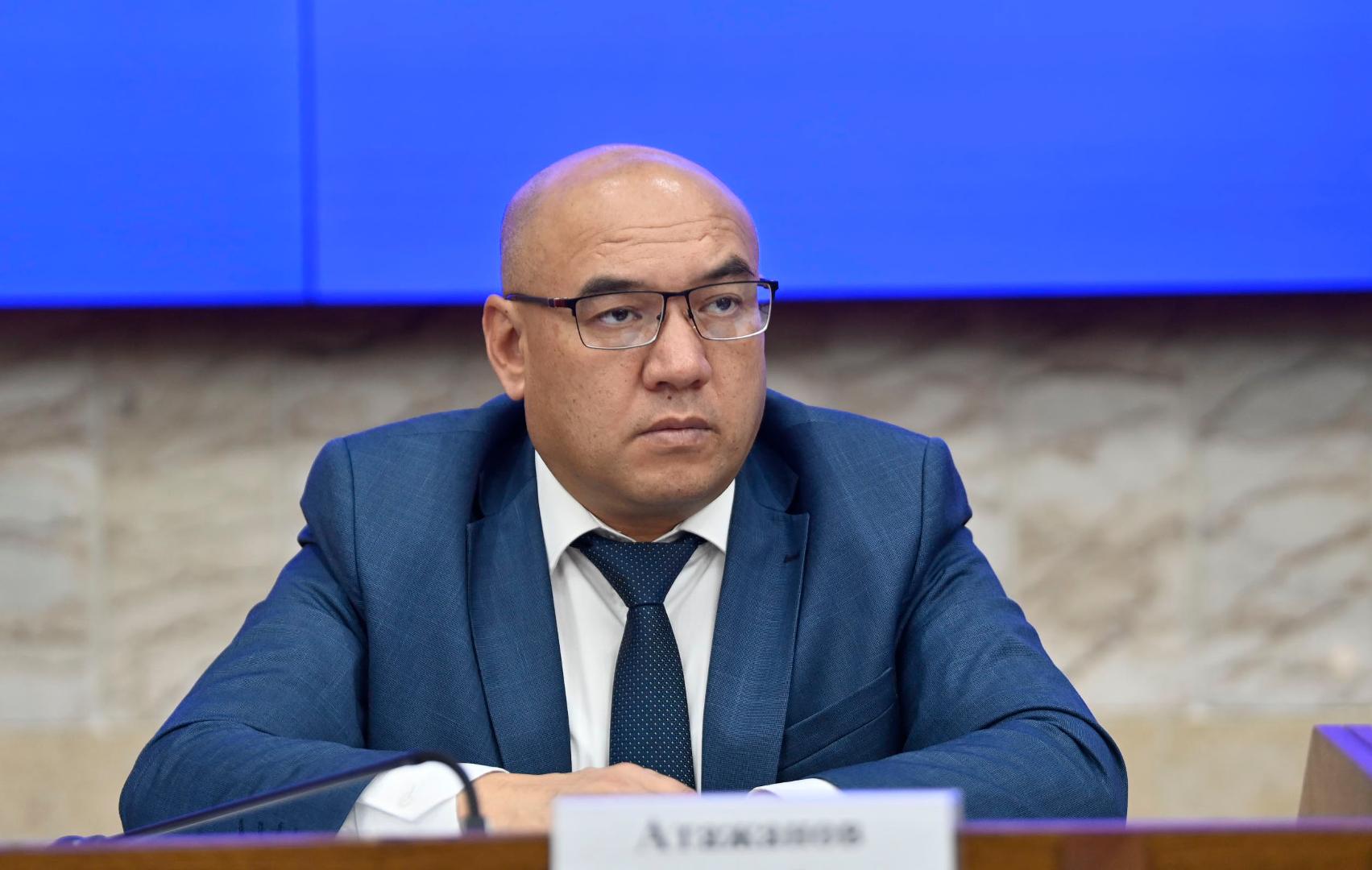 Депутат Ырысбек Атажанов