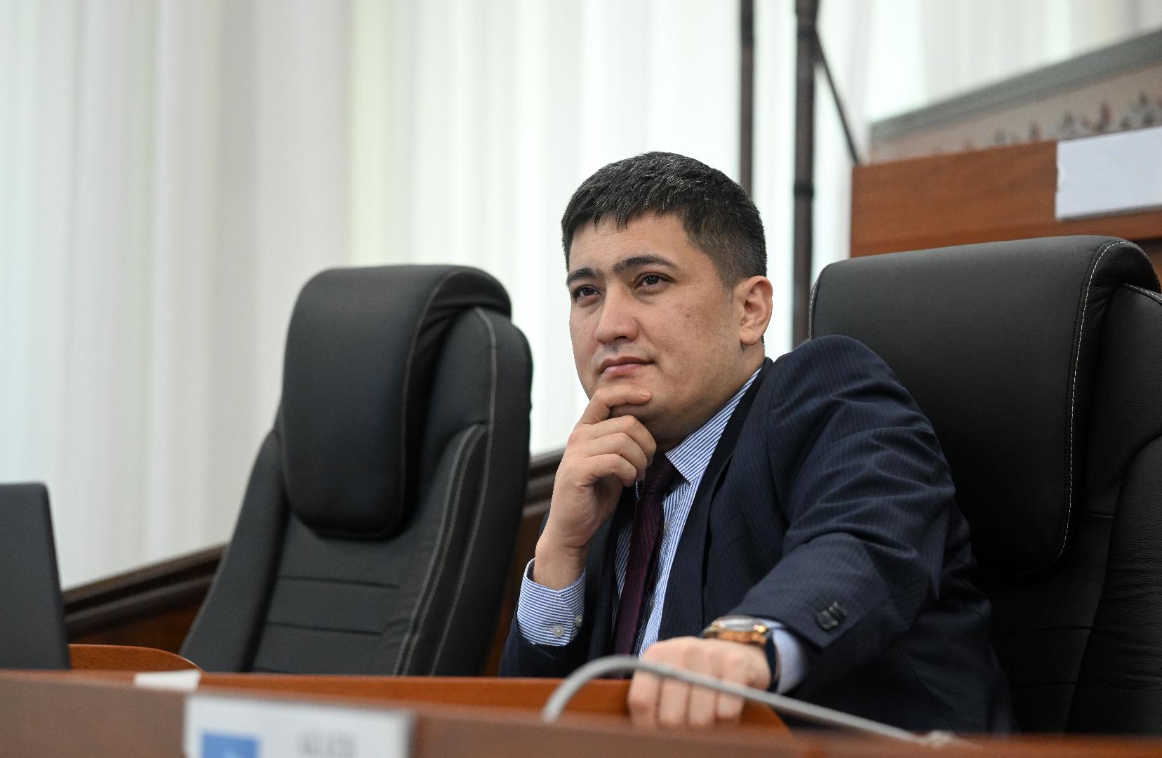 Депутат Азамат Исраилов