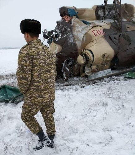 Разбившийся вертолет Ми-8МТВ
