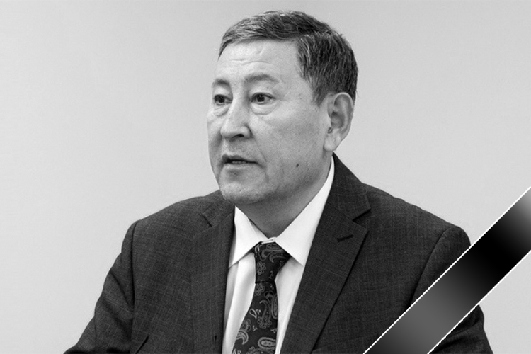На 62-м году жизни умер заслуженный юрист Кыргызстана, ученый-правовед, профессор, экс-депутат Жогорку Кенеша Автандил Арабаев