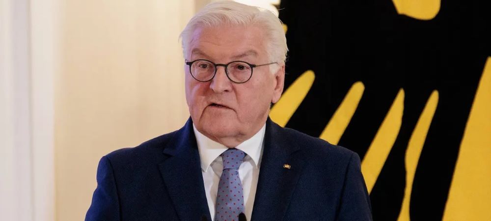 Президент Германии объявил о роспуске бундестага