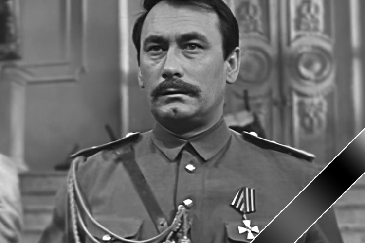 Советский и российский актер, радиоведущий и диктор Владимир Самойлов умер на 81-м году жизни. С 1991-го он работал на радиостанции «Маяк». Также известен как чтец аудиокниг, снялся в детективных фильмах «Хищники» и «Заложники «Дьявола»