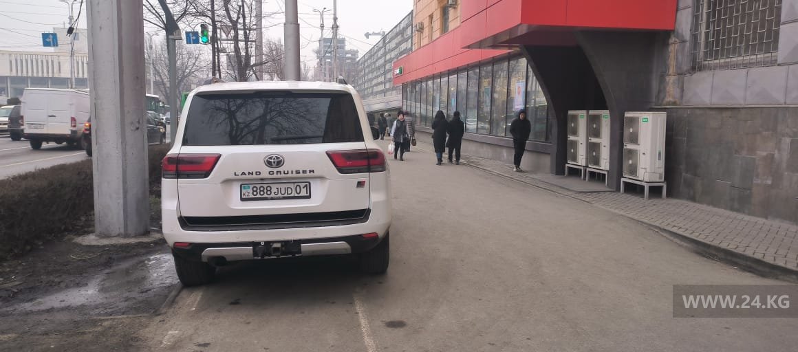 Чудаки парковки
