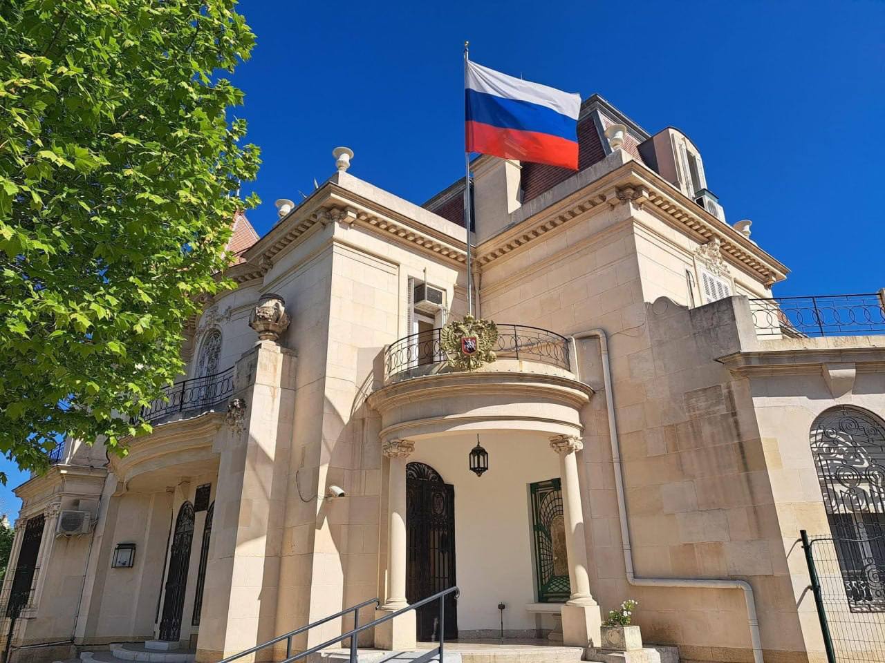 Здание дипмиссии России в Марселе (Франция)
