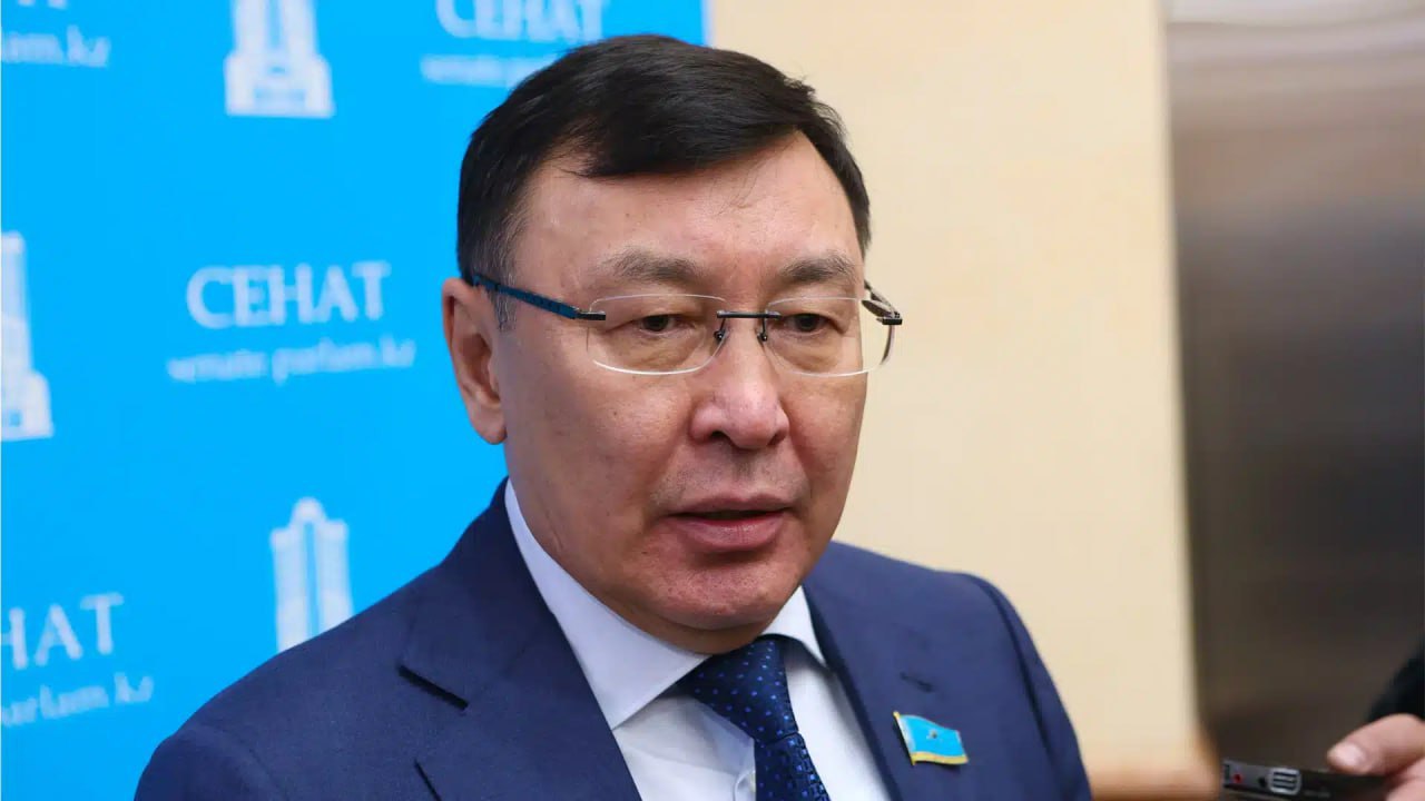 Сенатор Казахстана Марат Кожаев предлагает ввести идиот-тест для злостных нарушителей ПДД