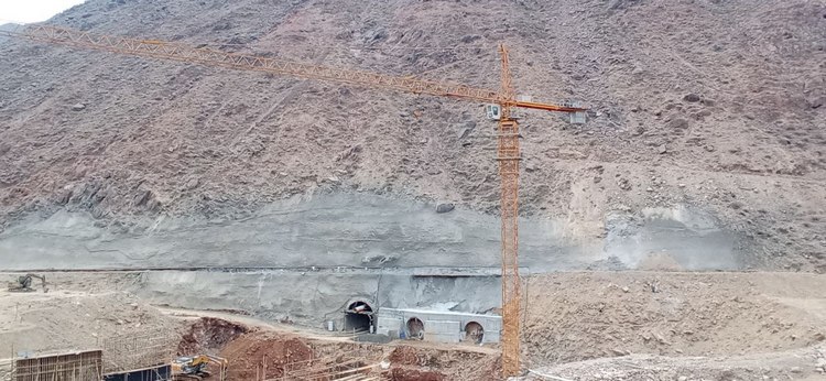 Стоительство ГЭС на Орто-Токойском водохранилище