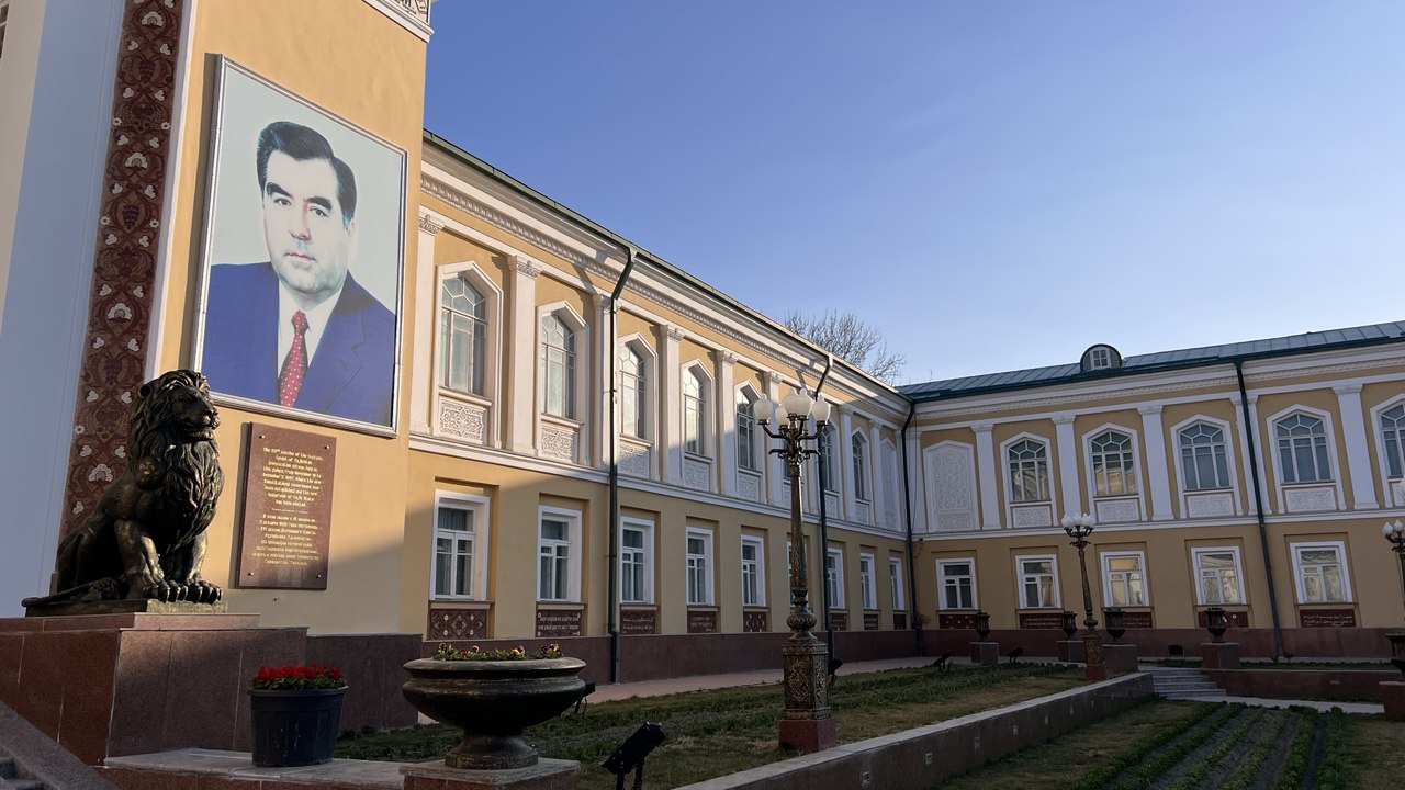 Дворец культуры «Арбоб»