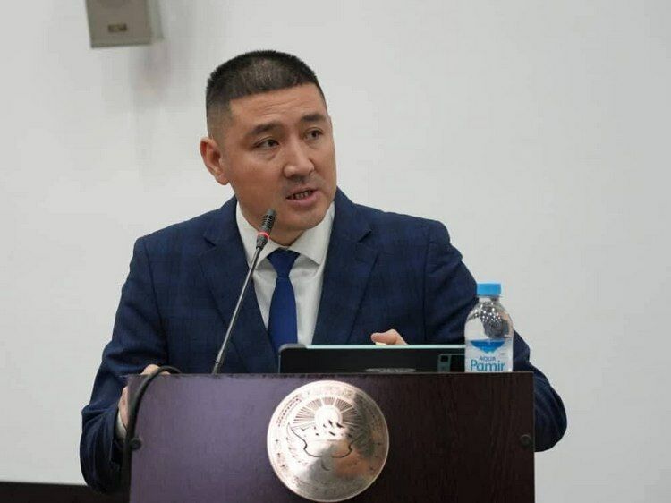 Начальник государственного учреждения «Развитие питьевого водоснабжения и водоотведения» Азамат Шадманов