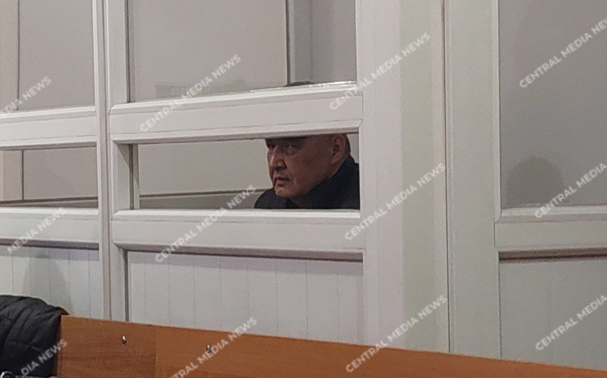 В Турксибском районном суде Алматы начался процесс над 67-летним Машрапбеком Баратовым