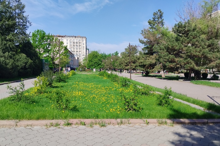 Бишкек, апрель