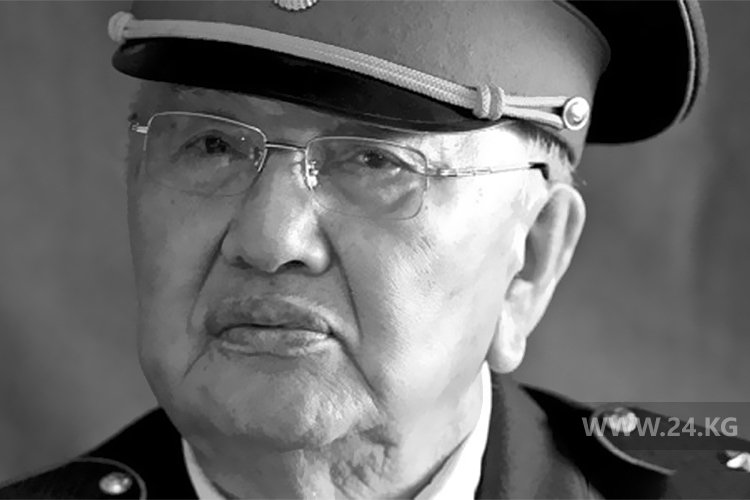 Герой КР и народный поэт Сооронбай Жусуев