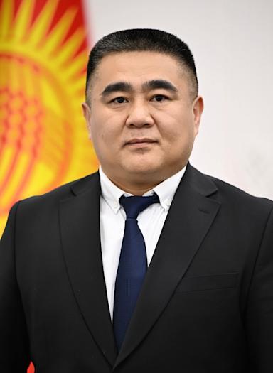 Эрнисбек Зарнаев