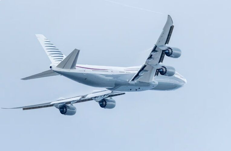 Королевская семья Катара подарила Дональду Трампу самолет Boeing 747-8