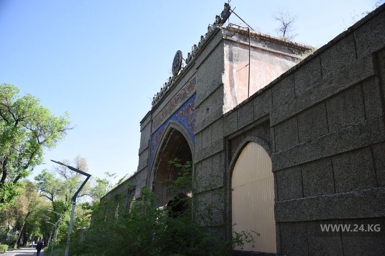 Здание ОАО «Кыргызшампаны» утратило статус памятника архитектуры