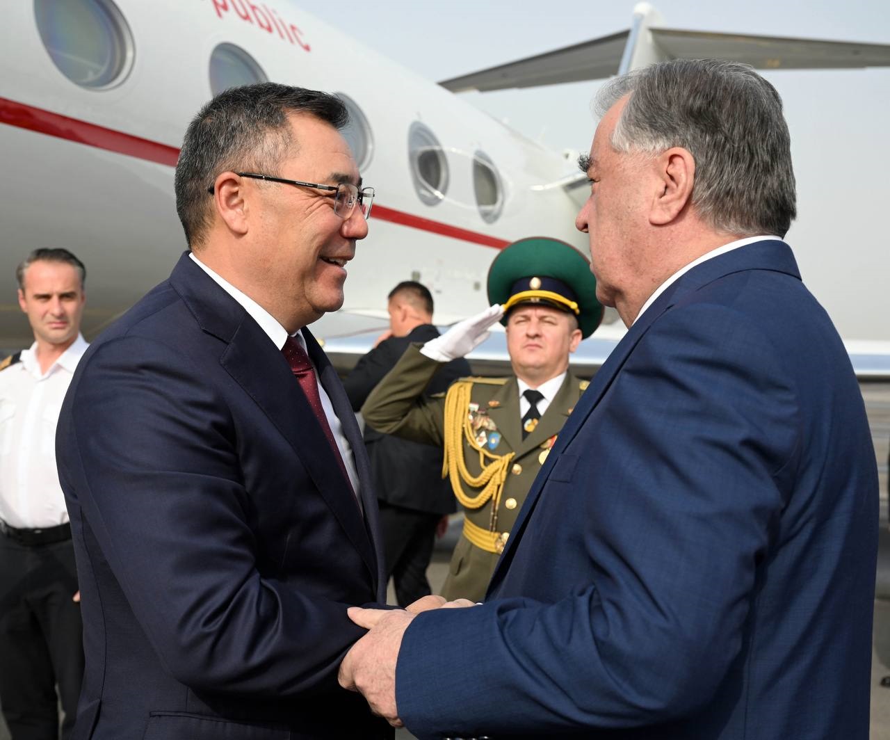 Садыр Жапаров и Эмомали Рахмон