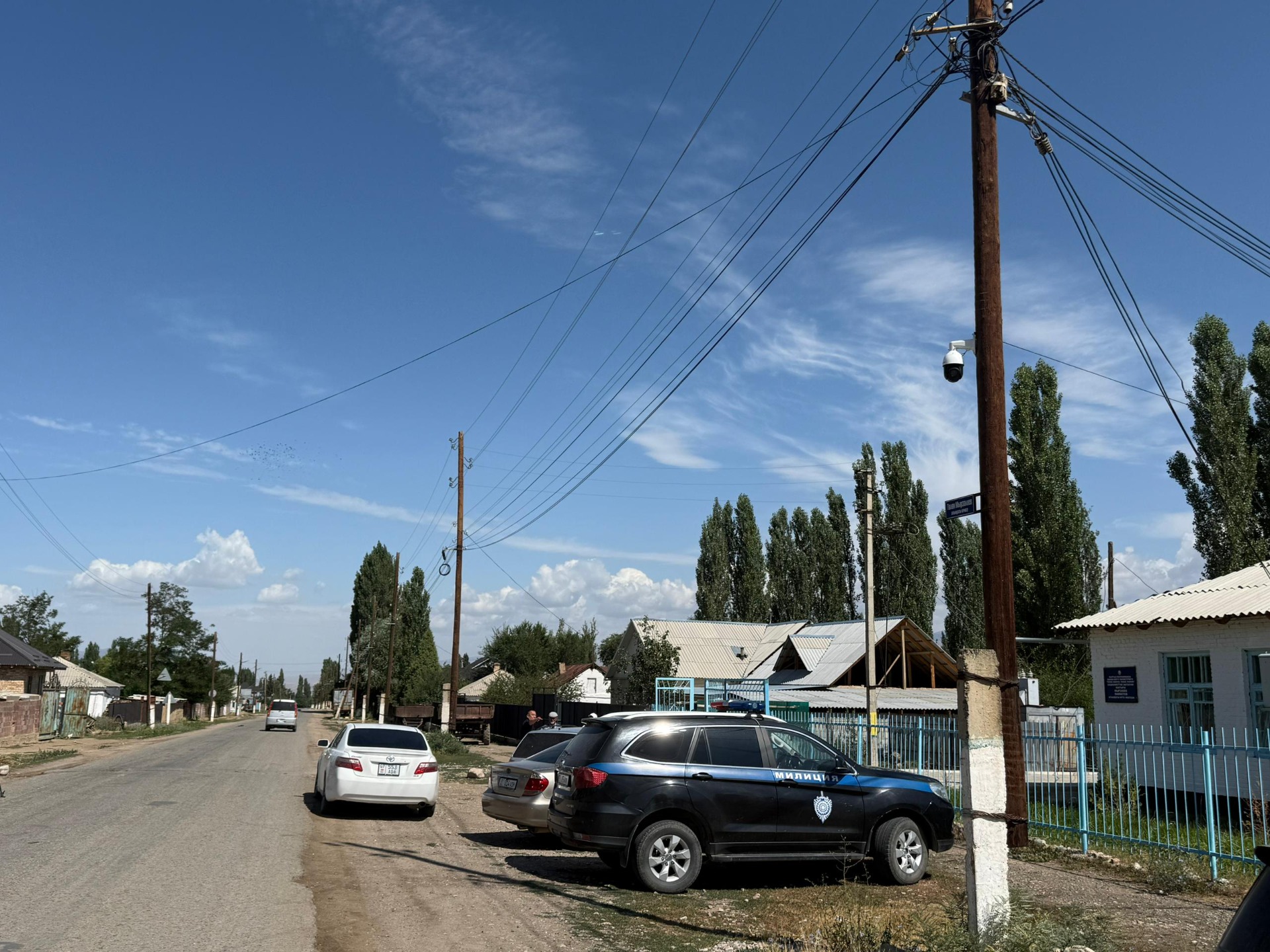 В селе Козучак жители на свои деньги купили камеры для командного центра УВД
