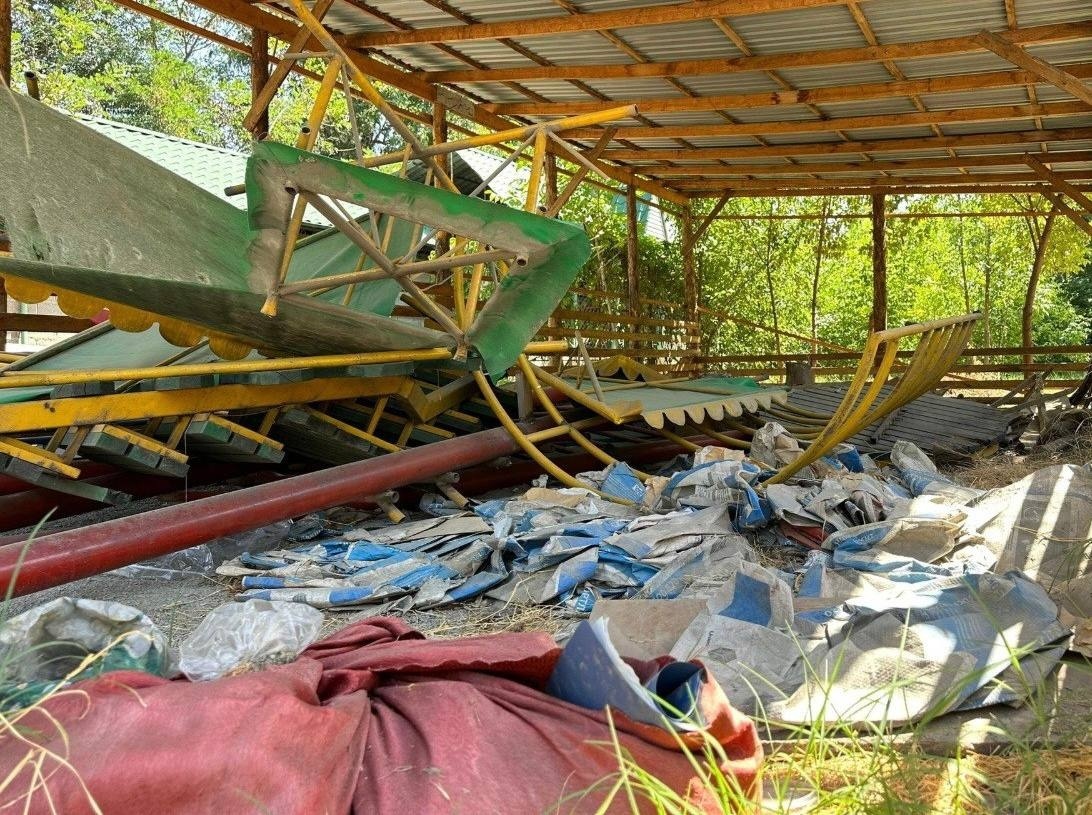 Снос пристроек к кафе «Алмаз»