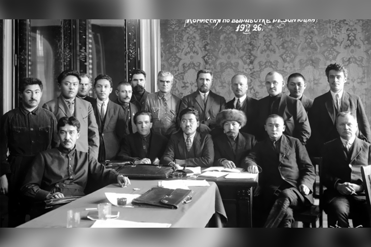Рабочие совещания с участием Орозбекова