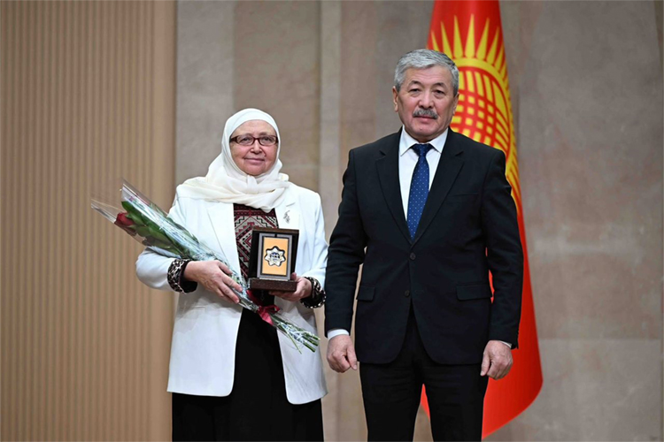Юлдусхан Уразбекова