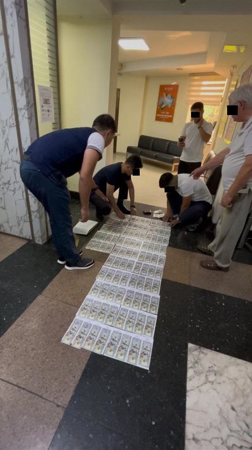 Пресечен факт вымогательства $10 тысяч у иностранного инвестора