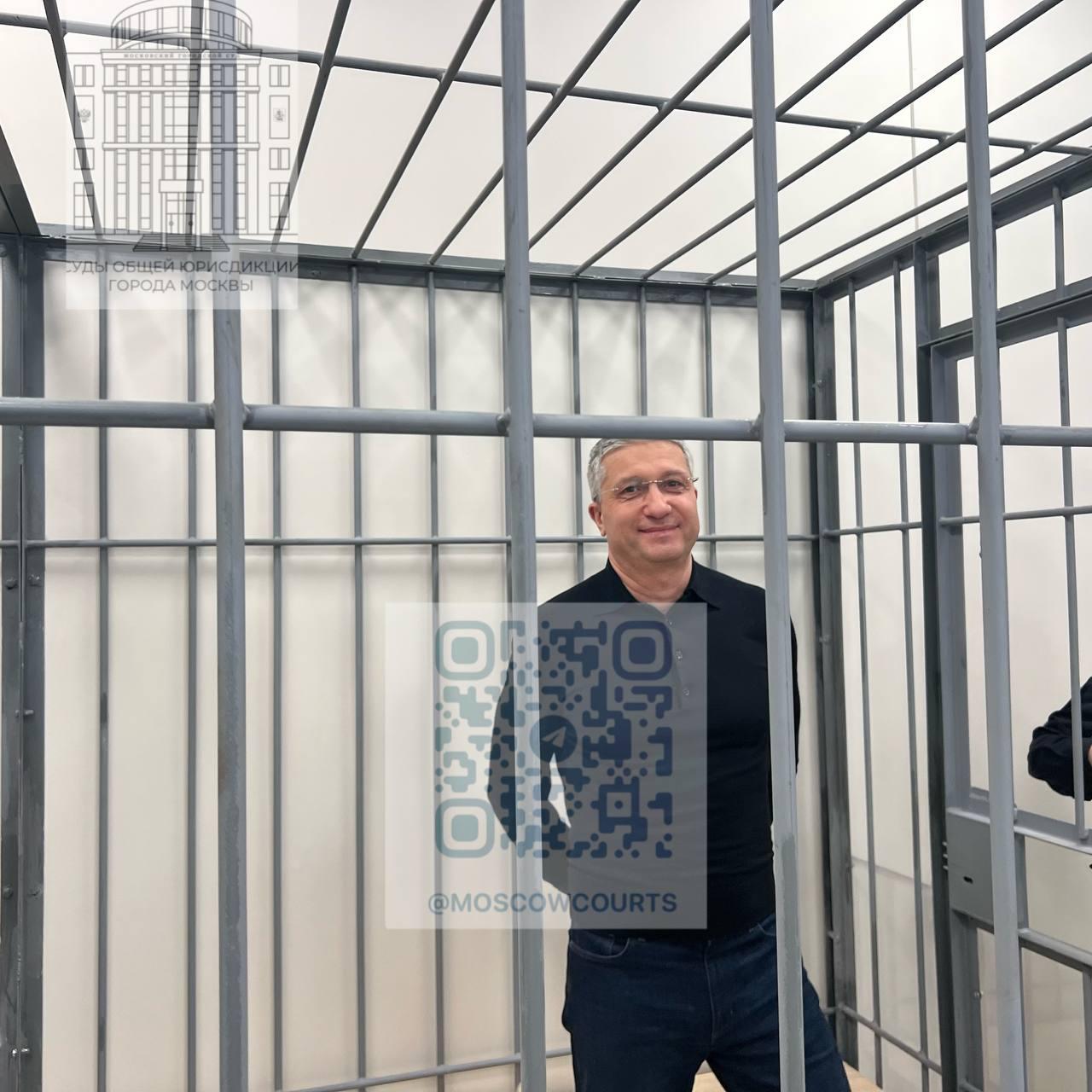 Суд признал Тимура Иванова виновным и приговорил к 13 годам лишения свободы